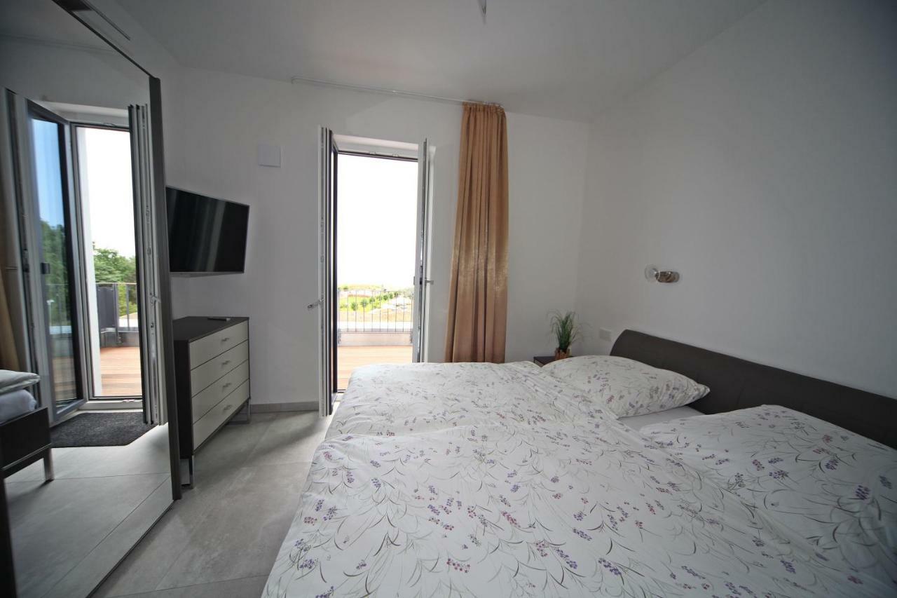 Villa Duene -Penthousewohnung We 18 Baabe Εξωτερικό φωτογραφία